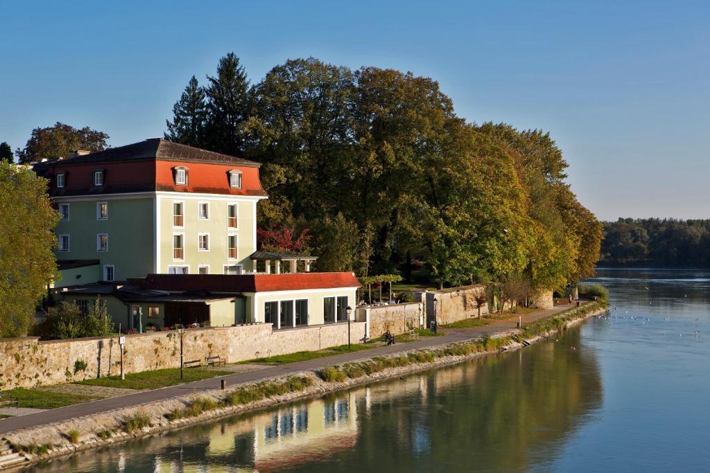شخاردينغ Gesundheitshotel Gugerbauer المظهر الخارجي الصورة